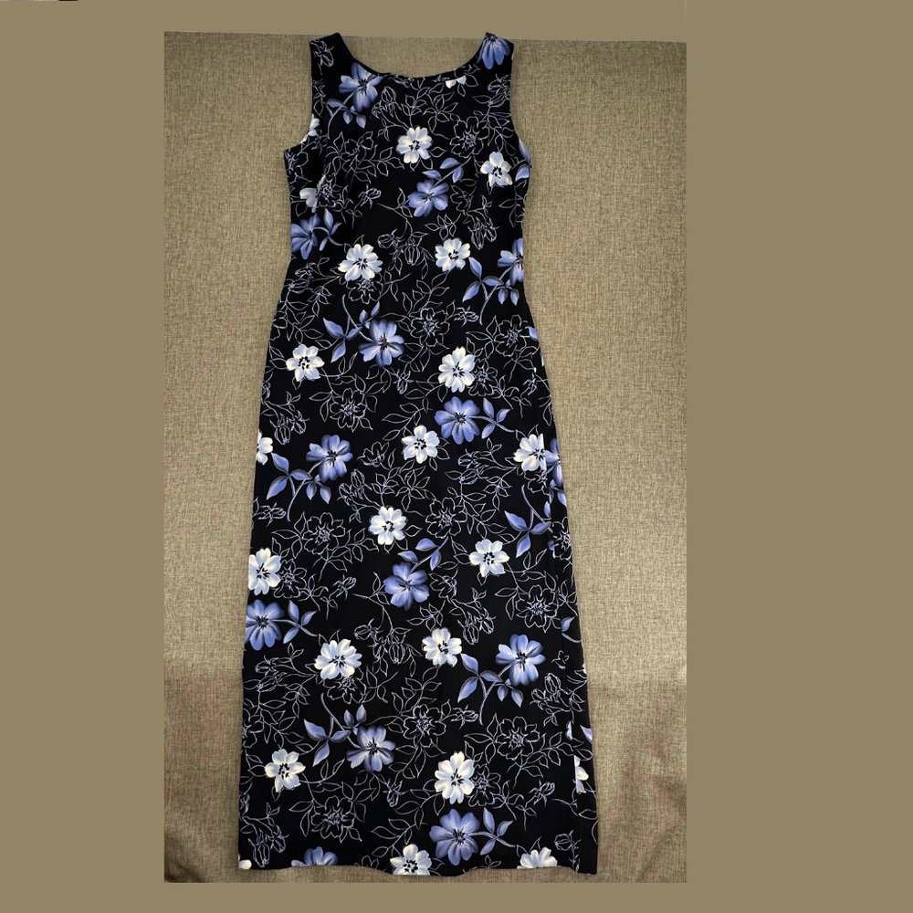 Dressbarn Floral Maxi Dress Sleeveless Polyester Blue Size 4 Round Neck Zip Clos